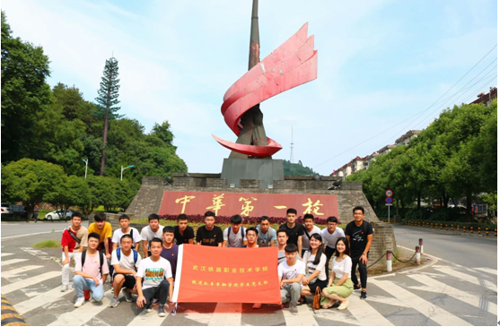 20180625125520_36589.png 1`WSY05DAHMLSE3(M8SX%5I.png